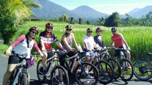 Pedal bike through rice terraces, forests and Lawang caves