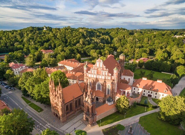 Picture 4 for Activity Vilnius: Private Architecture Tour with a Local Expert