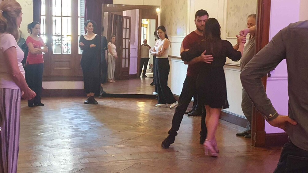 Picture 1 for Activity Tango Lesson in Buenos Aires with professional dancers