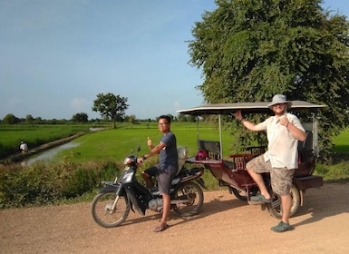 Battambang,family/tuktuktour/BambooTrain/Wat Banan/Bat cave