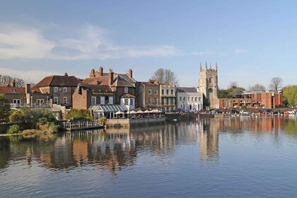 London: Kew to Hampton Court River Thames Cruise