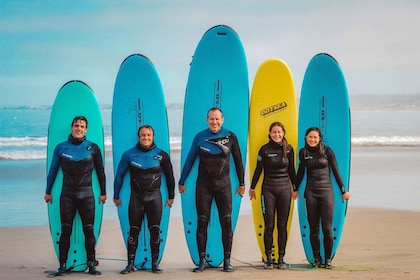 Monterey: Udlejningspakke til surfing