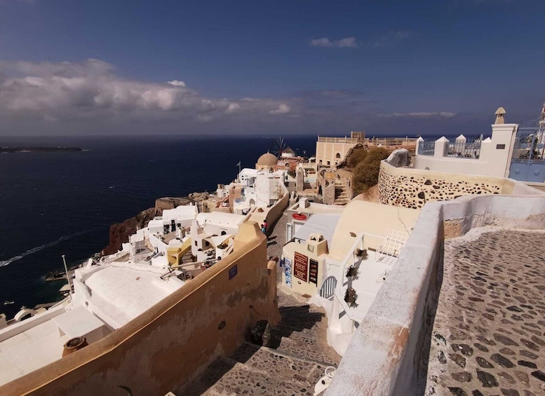 Picture 4 for Activity Authentic Santorini: A Self-Guided Audio Tour in Oia