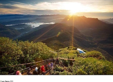 Colombo/Negombo til topspænding: Vandring til Adams Peak