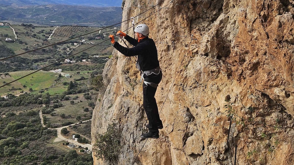 From Estepona: Vía Ferrata de Casares guided climbing tour