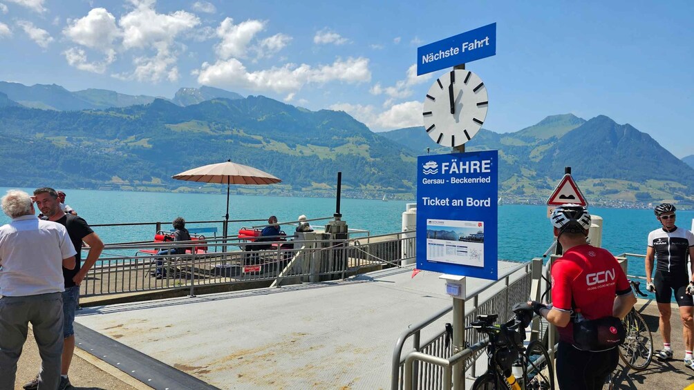 Picture 3 for Activity Lucerne: personal, guided bike tour with coffee break