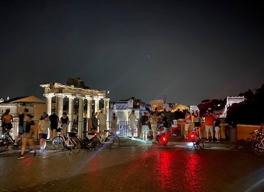 Rome: Guided eBike Evening Tour with italian Aperitif