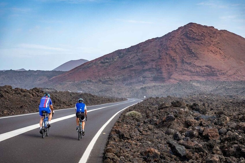 Lanzarote: Guided Road Bike Tour