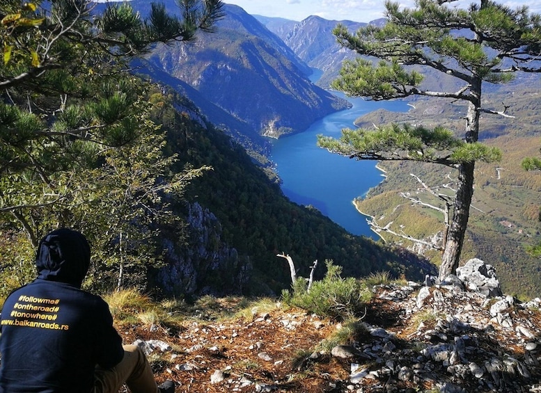 From Belgrade: Tara NP & Drina river & House on the Drina