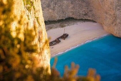 Porto Vromi: crucero por el naufragio de Navagio con vista al atardecer