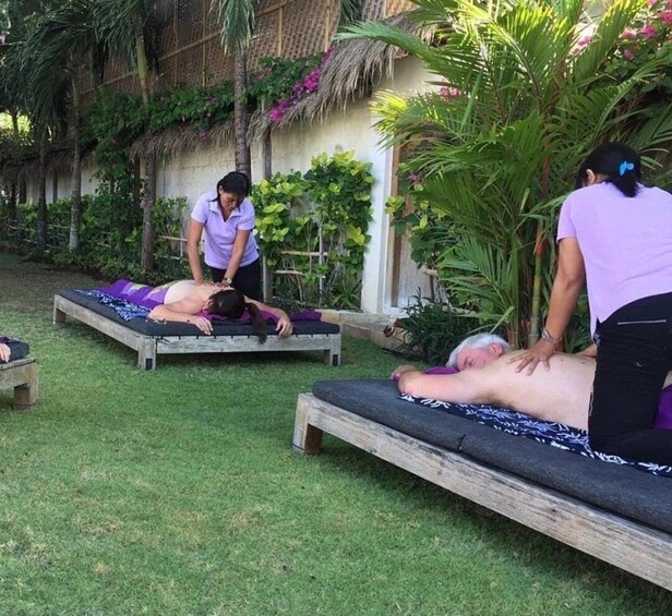 Picture 4 for Activity Bali: Back Neck and Shoulder Massage Home Service