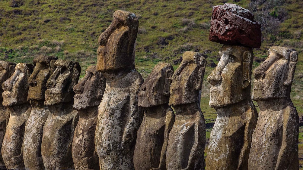 Picture 2 for Activity From Hanga Roa: Easter Island Sightseeing Full Day Tour