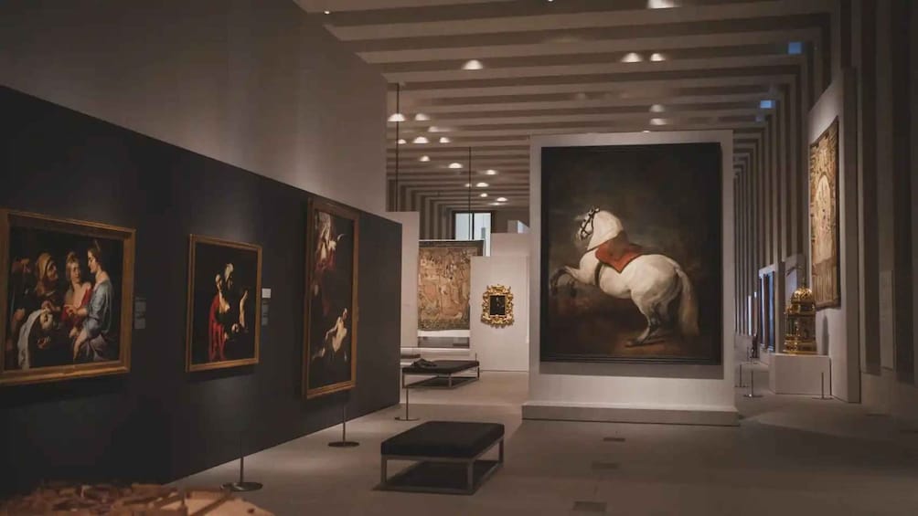 Picture 3 for Activity Madrid: Galeria de las Colecciones Reales and Royal Palace