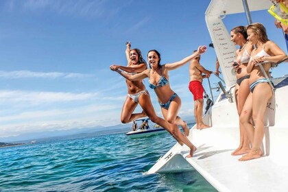 Knysna : #1 Croisière panoramique privée à bord d’un catamaran de luxe