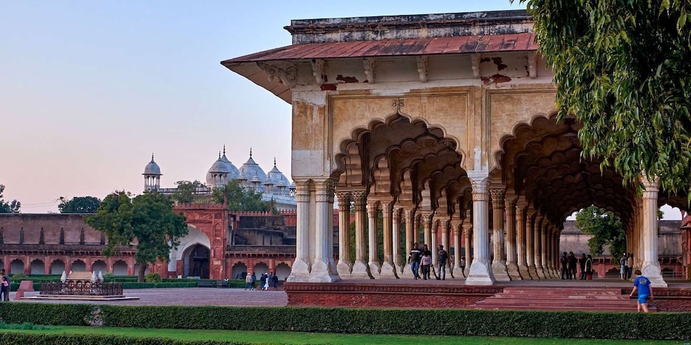 Picture 4 for Activity From Mumbai: Taj Mahal & Agra Fort Tour with Same-day Flight