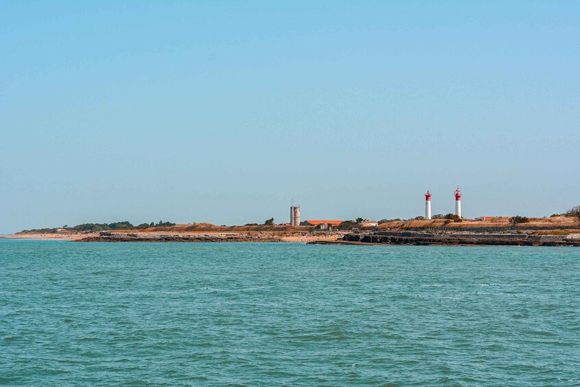 Picture 6 for Activity La Rochelle: Fort Boyard Guided Boat Trip