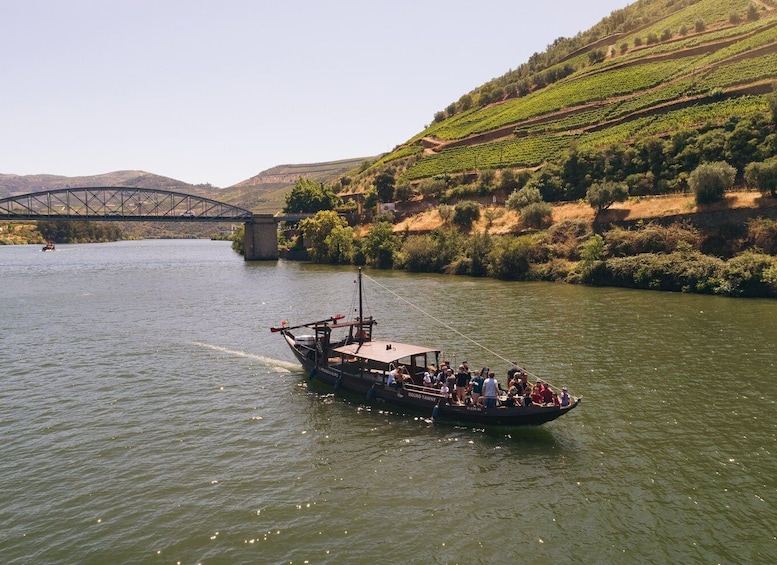 Picture 9 for Activity From Pinhão: Douro Valley Rabelo Boat Tour with Audio Guide