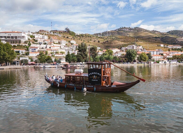 Picture 8 for Activity From Pinhão: Douro Valley Rabelo Boat Tour with Audio Guide