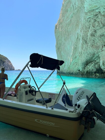 Picture 1 for Activity Laganas: Private boat rental with or without captain