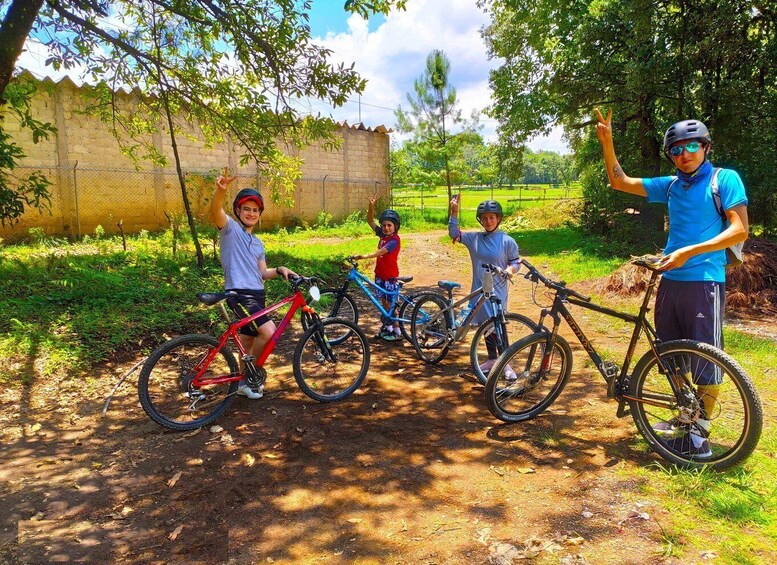 Picture 3 for Activity Valle de Bravo: Mountain bike route