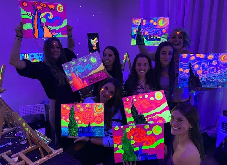 Picture 2 for Activity Barcelona: Fluorescent Paint and Wine Workshop