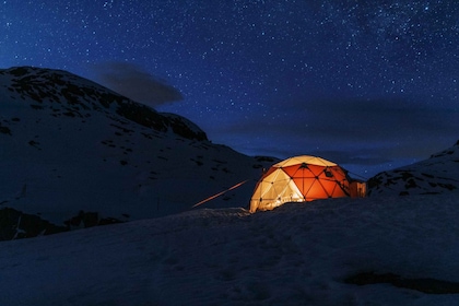 From Skjeggedal: Trolltunga Sunset Winter Overnight tour