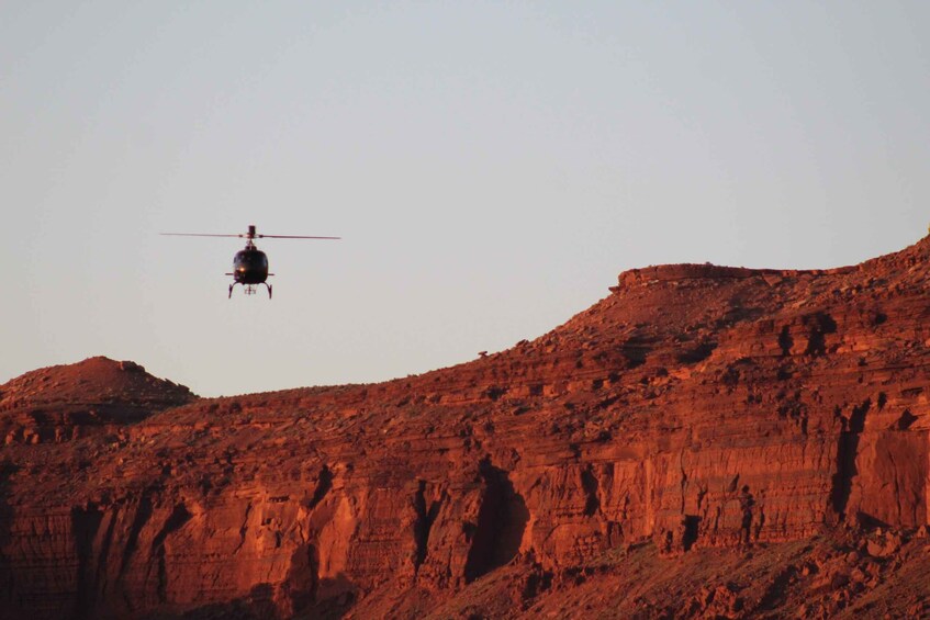 Picture 2 for Activity 1 Hour tour of Moab, Canyonlands, and Arches National Park