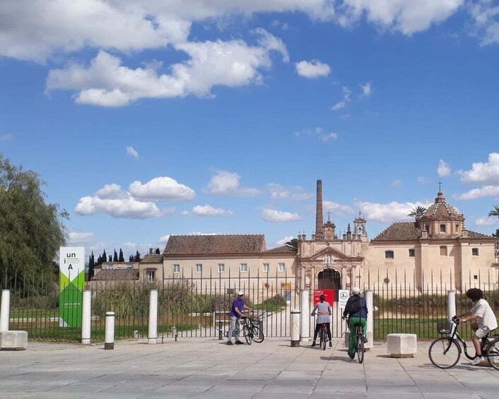 Picture 5 for Activity Seville: City Highlights Bike Tour