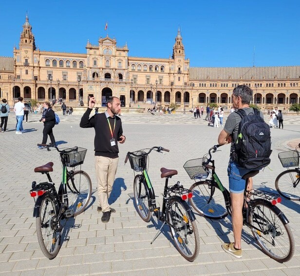 Picture 6 for Activity Seville: City Highlights Bike Tour