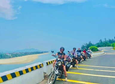 Hue: Easy Rider Tour via Hai Van Pas Van/naar Hoi An (enkele reis)