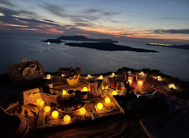 Picture 8 for Activity Uncrowded Santorini Sunset PicNic