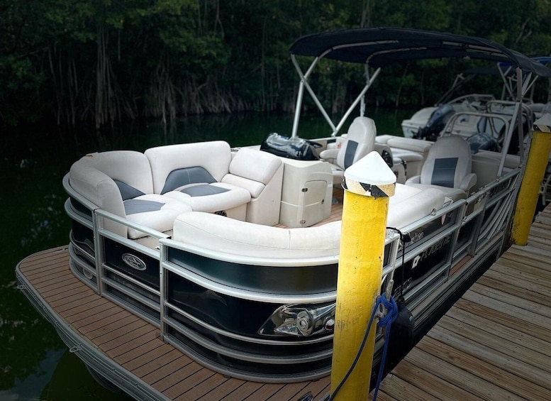 Picture 4 for Activity Key Largo Pontoon Boat Rentals