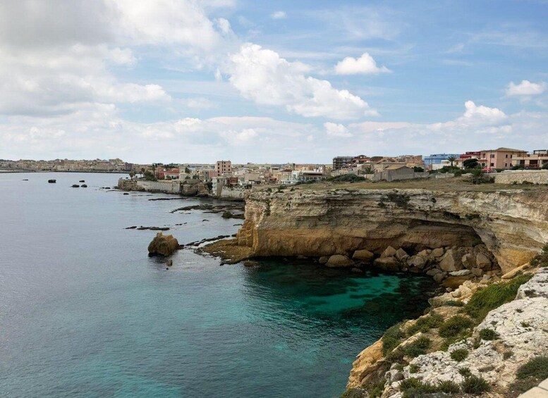 Picture 2 for Activity Syracuse: Guided Bike Tour at Ortigia Island