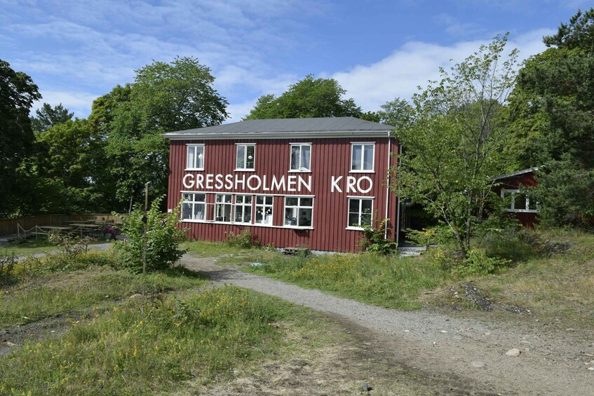 Picture 12 for Activity Oslo Island Walks: Island Hopping Tour