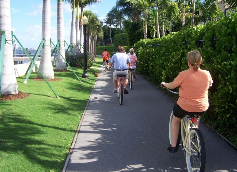 Palm Beach: Historical Bicycle Tour of Palm Beach Island