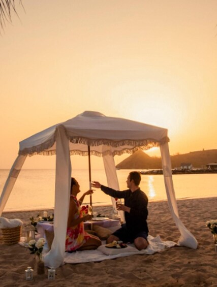 Saint Lucia: Sunset Soirée Beach Cabana Picnic