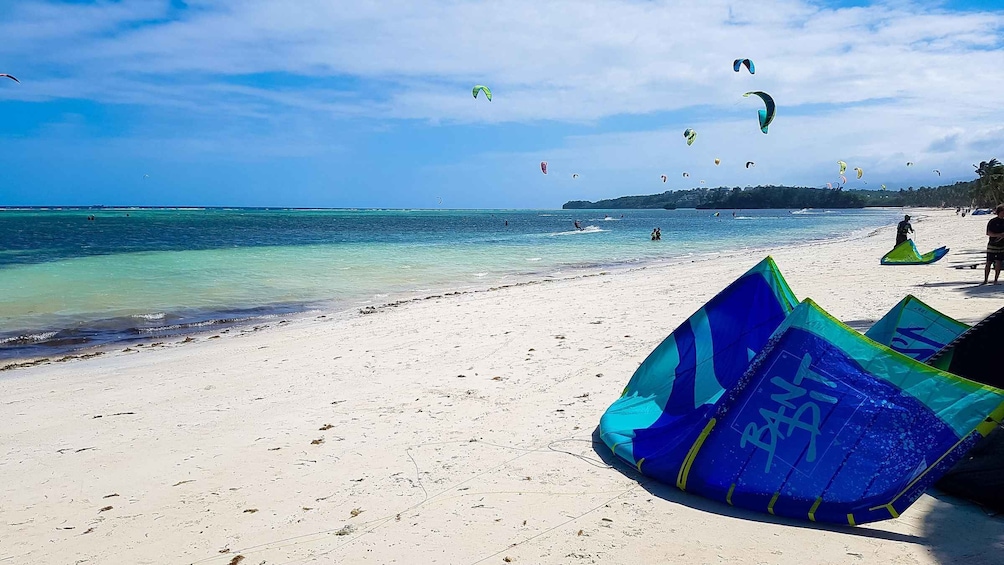 Picture 2 for Activity Boracay Kiteboarding Discovery Course