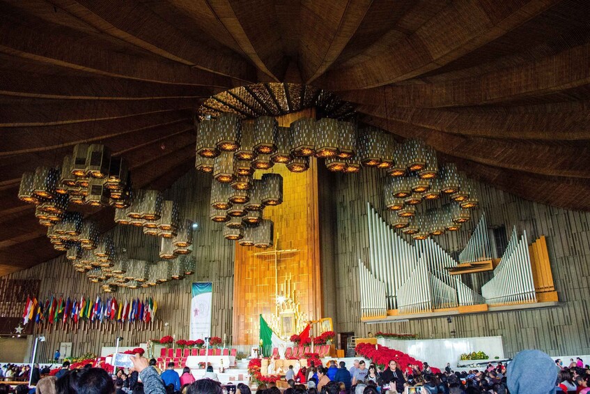 Picture 3 for Activity Devotion and Beauty: Tour to the Basilica of Guadalupe