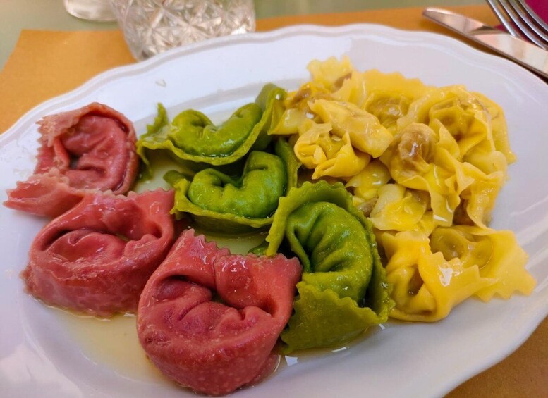 Picture 3 for Activity Valeggio: tasting of 3 Garda Wines with handmade Tortellini