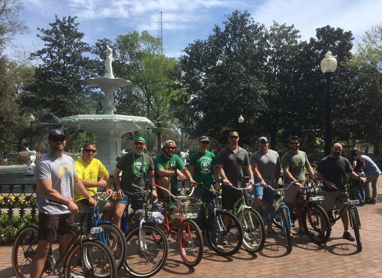 Picture 4 for Activity Savannah: Historical Bike Tour with Tour Guide