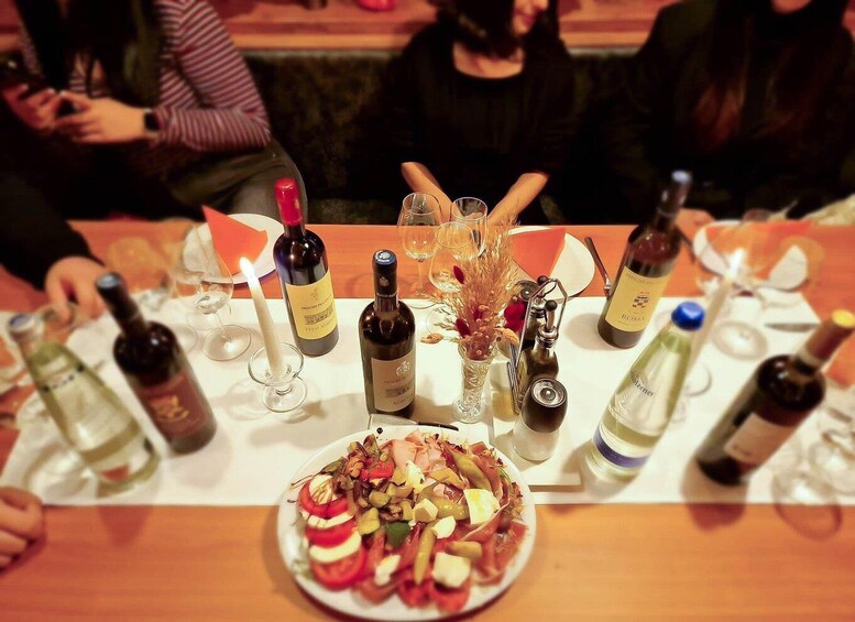 Picture 11 for Activity Bogen: special wine & food tasting at Pulcinella Restaurant