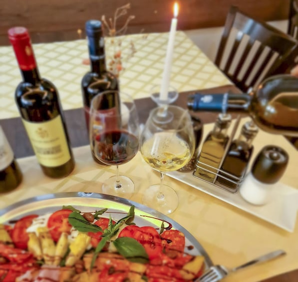 Picture 5 for Activity Bogen: special wine & food tasting at Pulcinella Restaurant