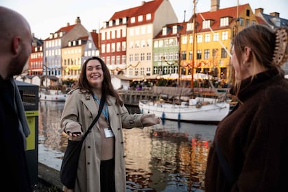 Copenaghen: Tour guidato a piedi dei punti salienti e di Hygge con pranzo