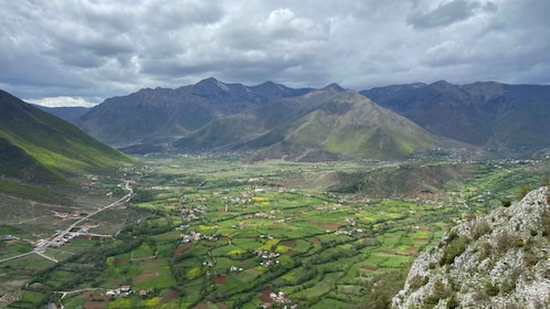 Escursione e scoperta di Kulla Hupi: Giornata agrituristica da Tirana