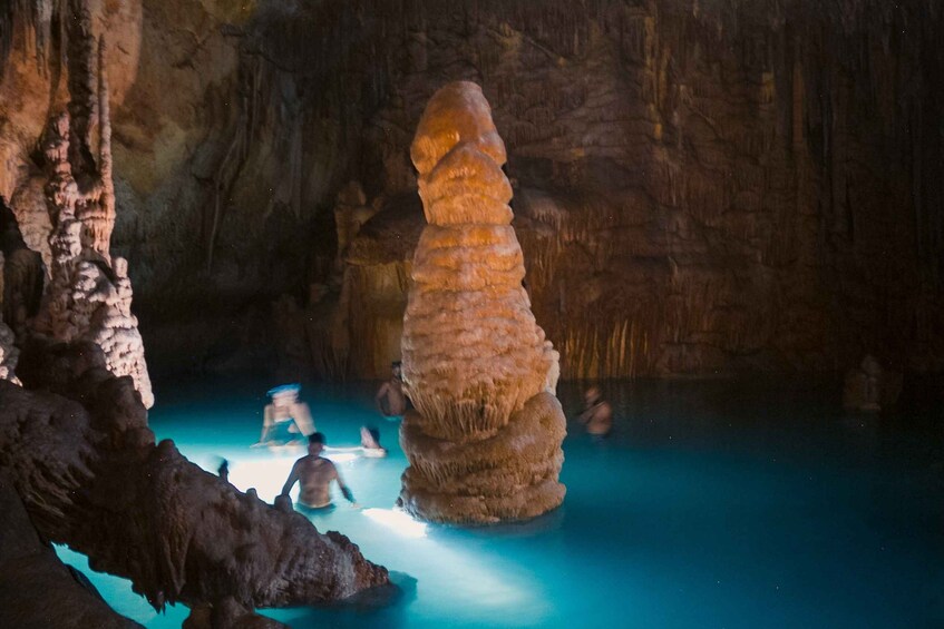 Mallorca: Cala Romántica Cliff Hike and Sea Cave Tour