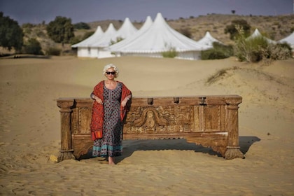 Buoyant Luxurious Overnight Thar Desert Camping Tour