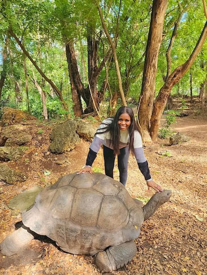 Picture 4 for Activity Mombasa City: Shore Excursion And Historical Guided Tour.