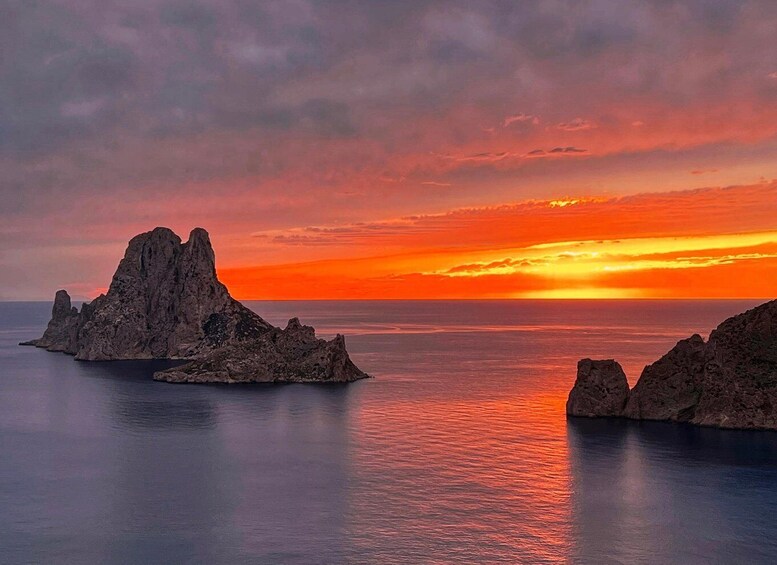 Picture 14 for Activity Ibiza: Combo Boat Trip, 4x4 Safari and Es Vedra Sunset Hike