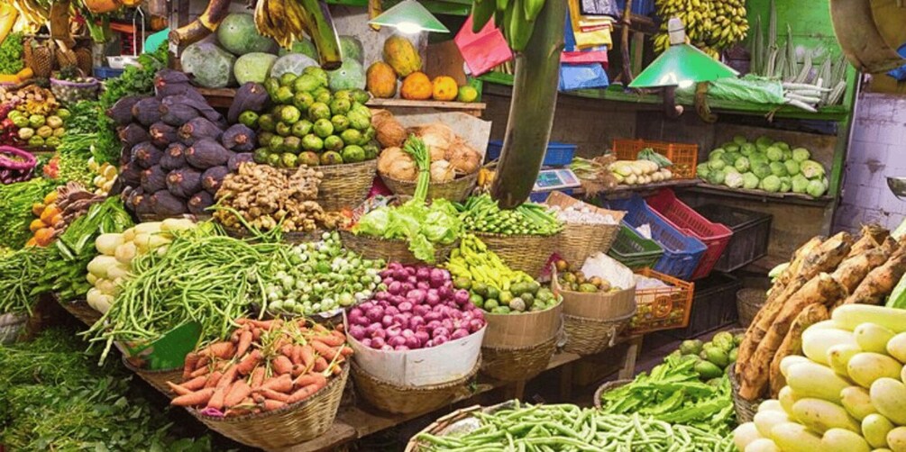 Picture 4 for Activity Colombo: Local Market Tour & Cooking Demo with Lunch!