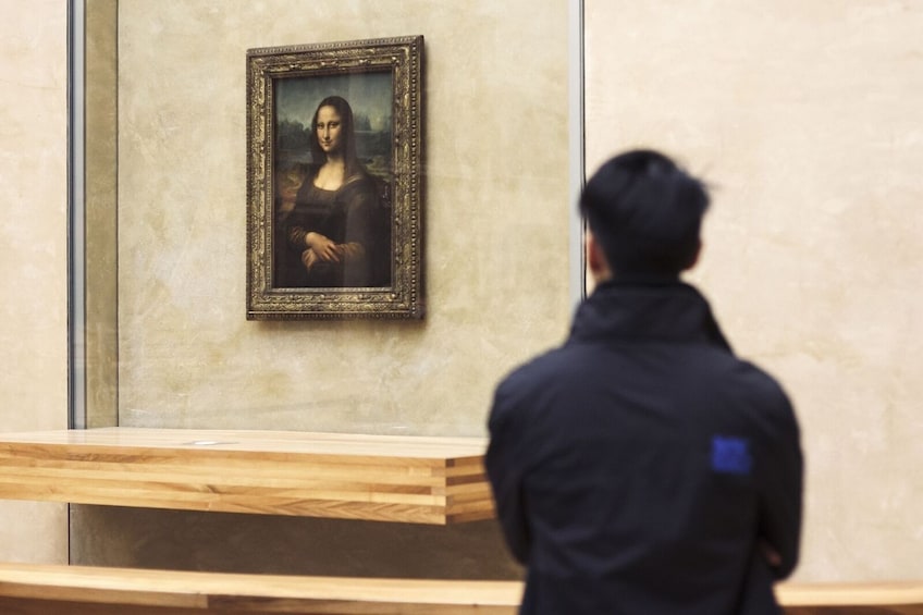 Skip-the-Line Louvre Express Tour: Mona Lisa, Venus de Milo & More